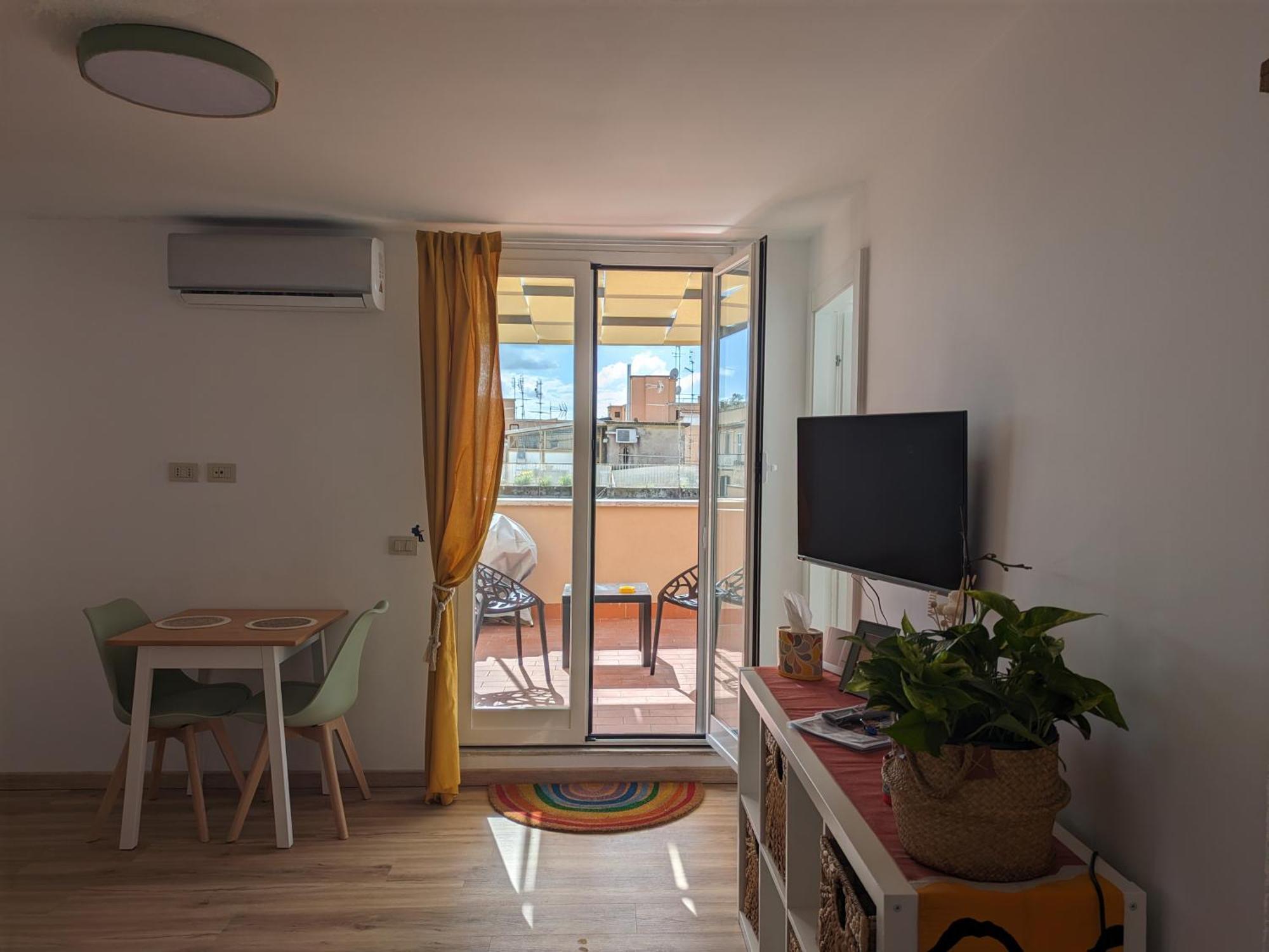Casetta Sole, Superattico Con Terrazzo Vicino San Pietro, New 로마 외부 사진